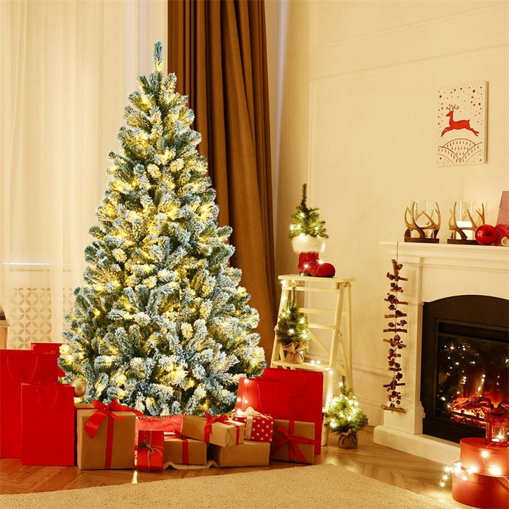 6FT Pre-Lit Snow-Flocked Hinged Christmas Tree with 928 Branch Tips