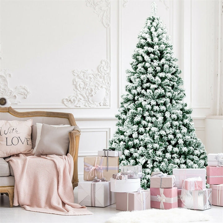 7.5ft Pre-Lit Snowy Artificial Christmas Tree Flocked Xmas Tree with 550 LED Lights &amp; Metal Stand for Holiday Decoration