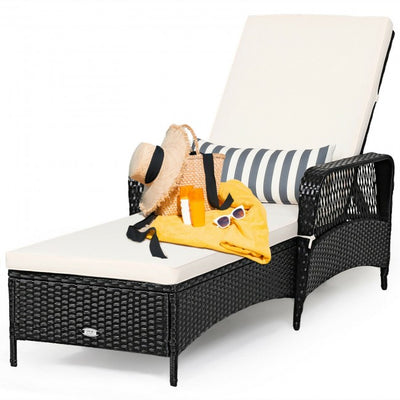 PE Rattan Lounge Chair with Adjustable Pillow